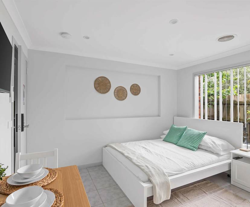 $300, Share-house, 6 bathrooms, Truganina VIC 3029