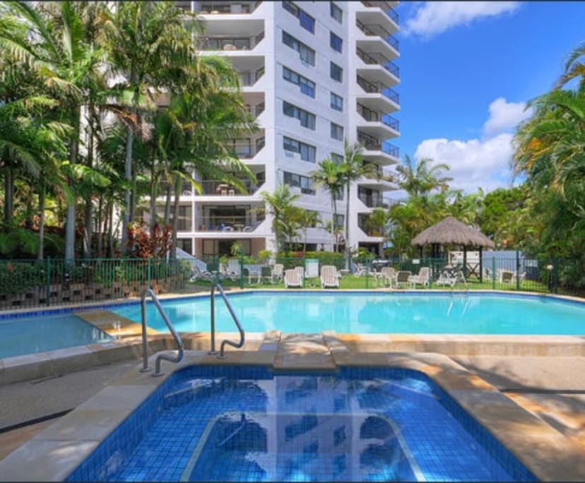 $420, Flatshare, 2 bathrooms, Burleigh Heads QLD 4220