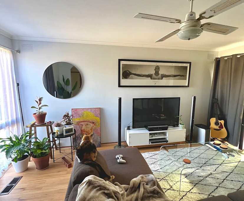 Furnished room in a share house