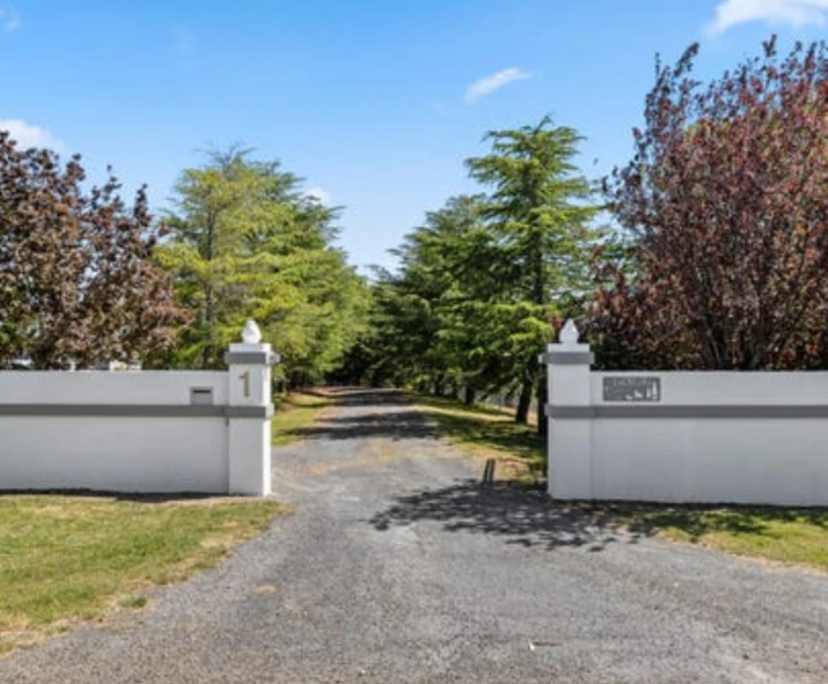 $500, Whole-property, 1 bathroom, Yass NSW 2582