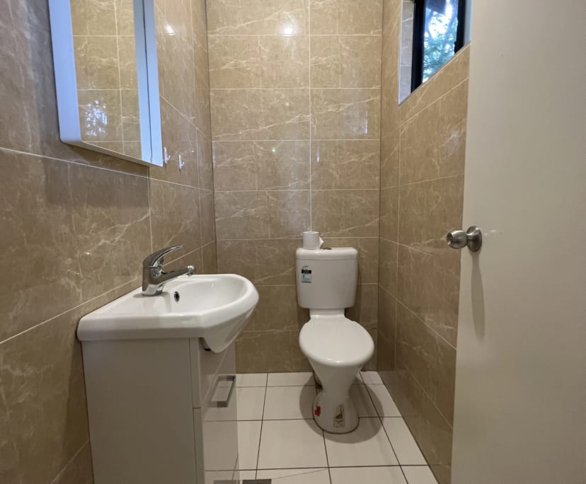 $280, Flatshare, 3 bathrooms, Gordon NSW 2072