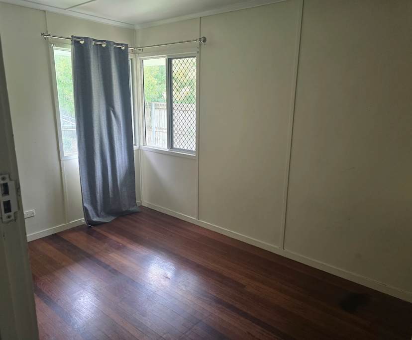 Unfurnished room in a share house