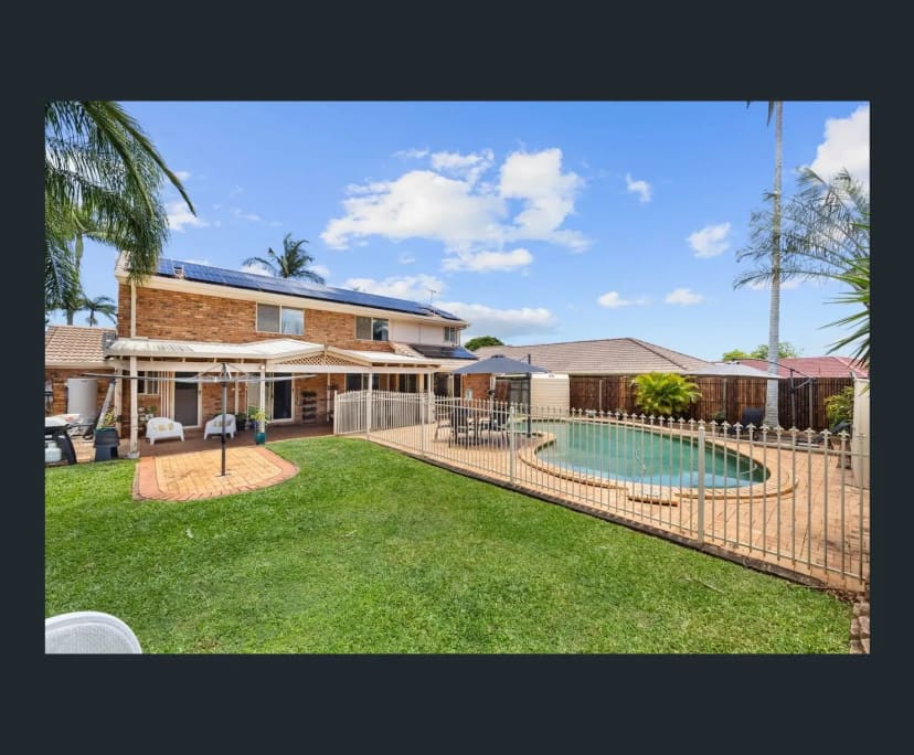 $330, Share-house, 5 bathrooms, Manly West QLD 4179