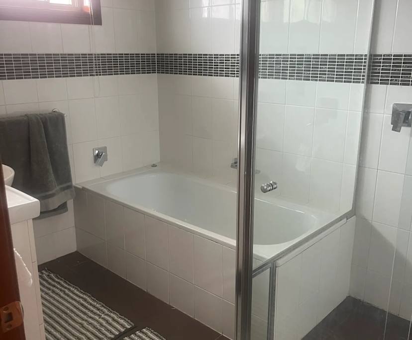 $330, Share-house, 3 bathrooms, Georges Hall NSW 2198