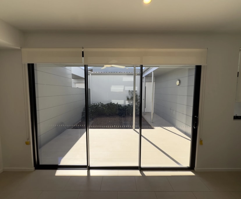 Unfurnished room with ensuite in a flatshare