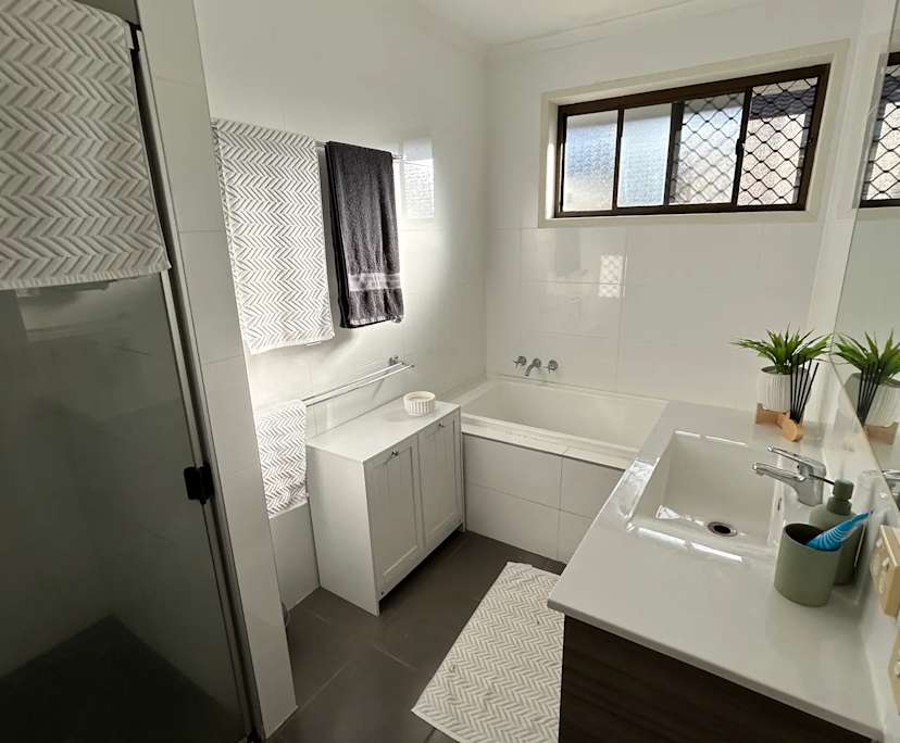 propertyImage