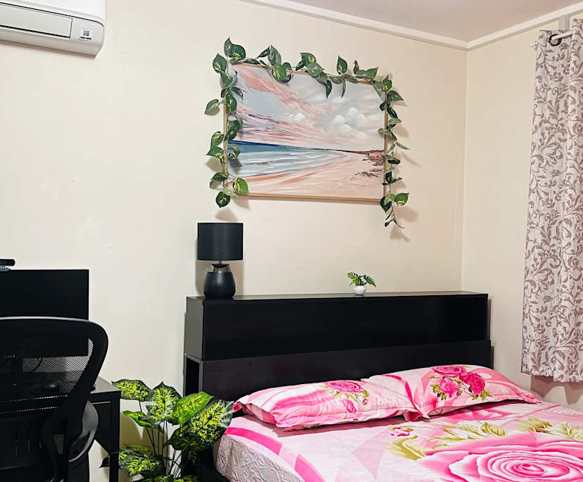 Furnished room with ensuite in a share house