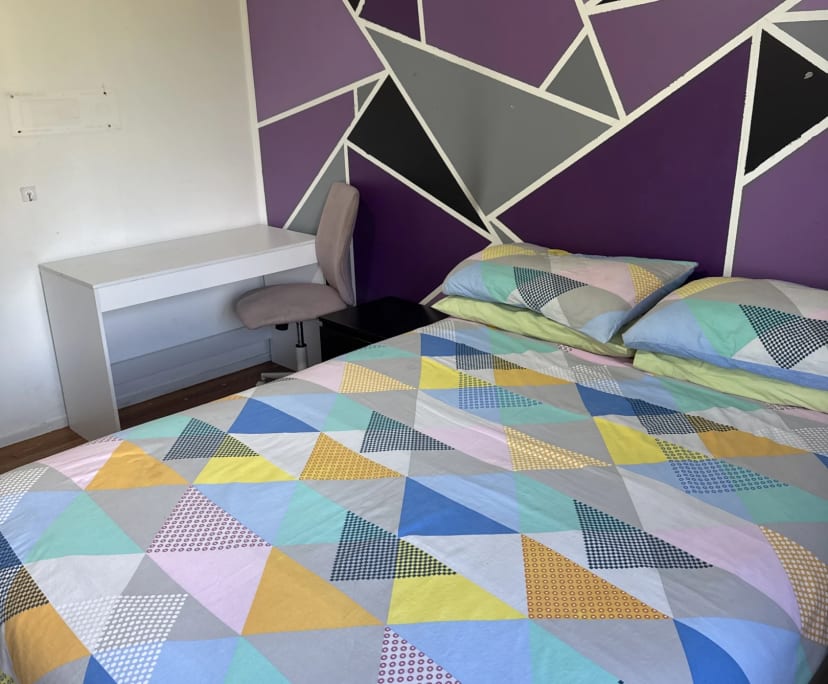 Furnished room in a share house