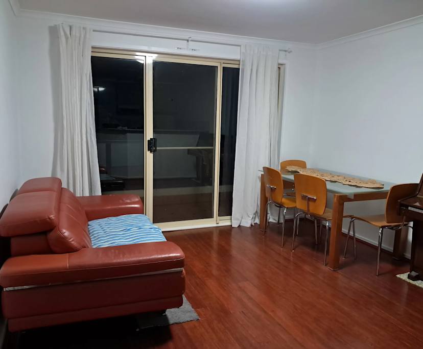 Whole property with 3 rooms for rent