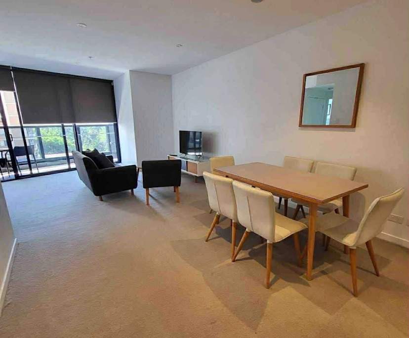 Furnished room in a flatshare