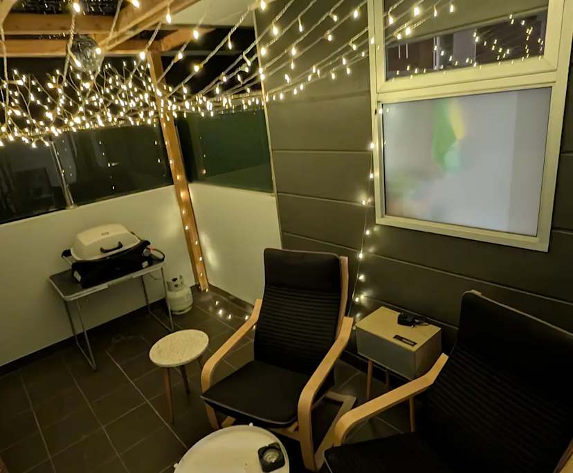 Room in a share house