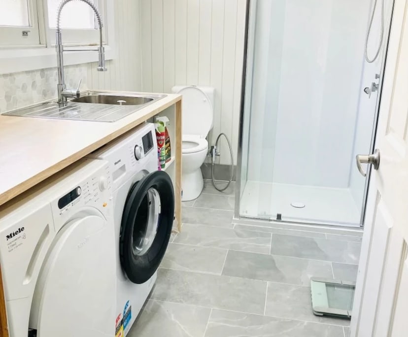 Furnished room with own bathroom