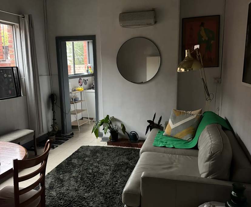 Unfurnished room in a share house