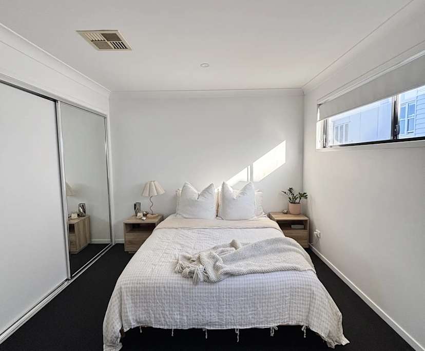 Room with ensuite in a share house
