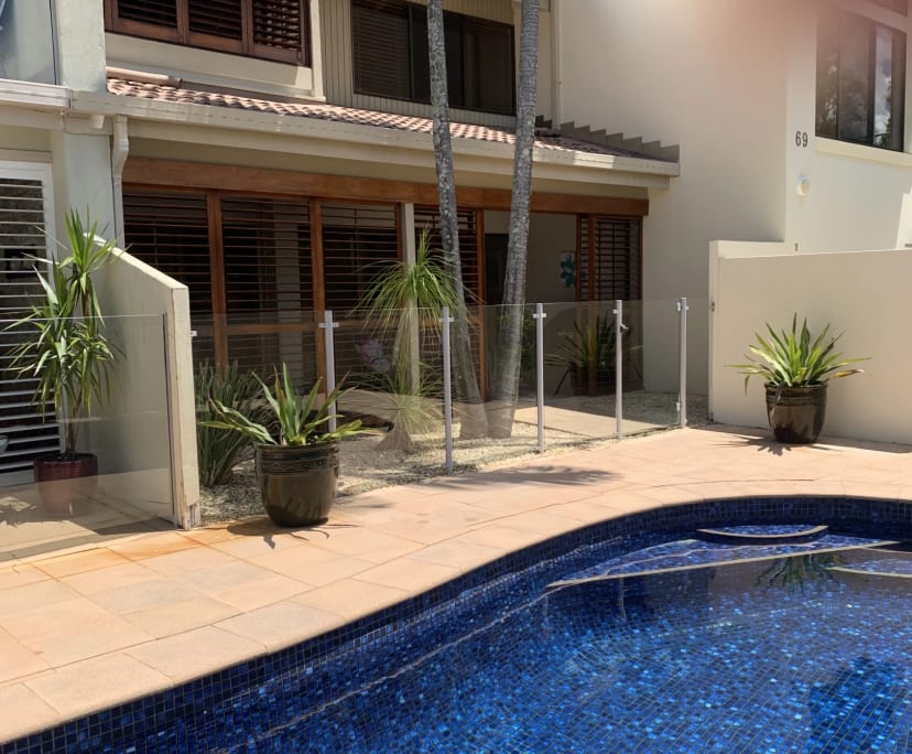 Whole property with 2 rooms for rent