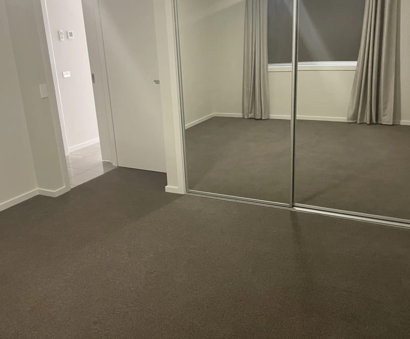 Unfurnished room in a share house