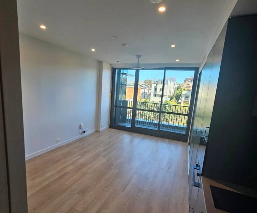 $625, Studio, 1 bathroom, South Yarra VIC 3141