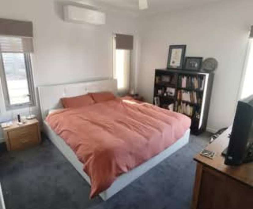 Furnished room with ensuite in a share house