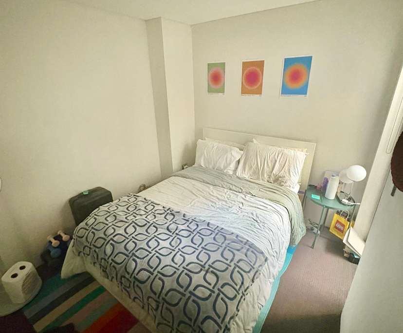 Unfurnished room in a share house