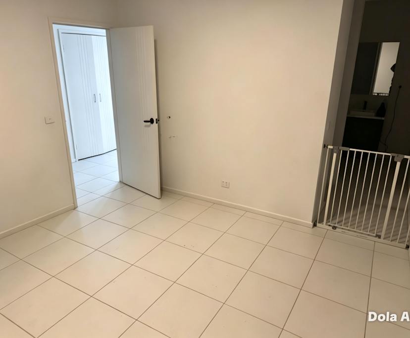 Room with ensuite in a share house