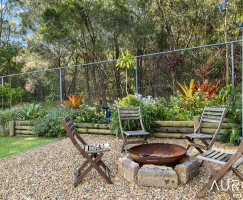 Whole property with 3 rooms for rent