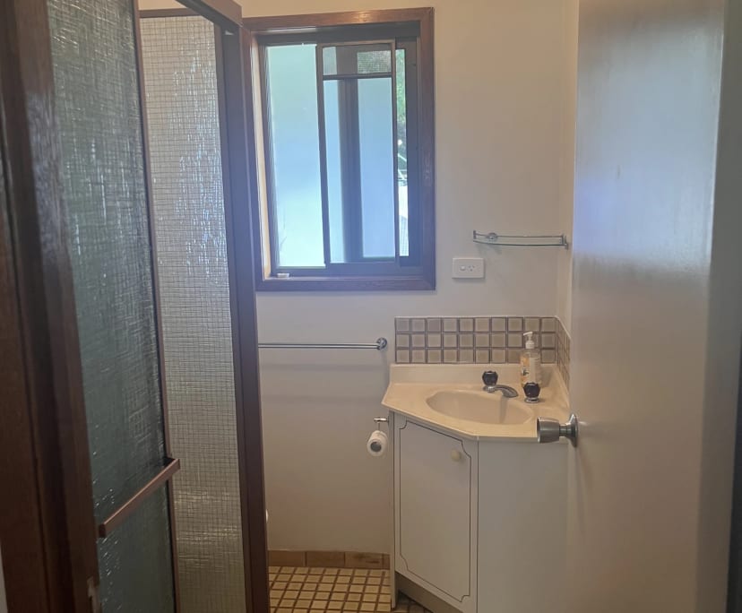 Granny Flat for Rent in Rothwell, Brisbane 300, F...