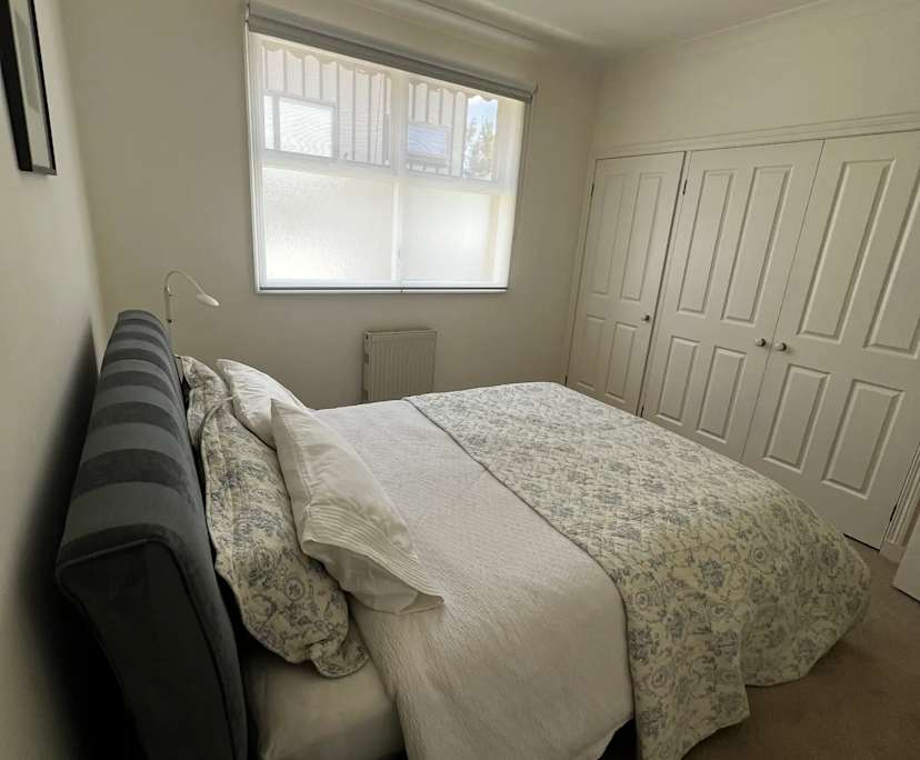 Room in a share house