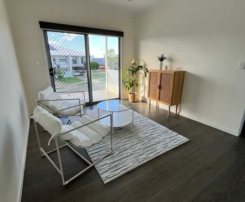 $300, Share-house, 4 bathrooms, Springfield Lakes QLD 4300