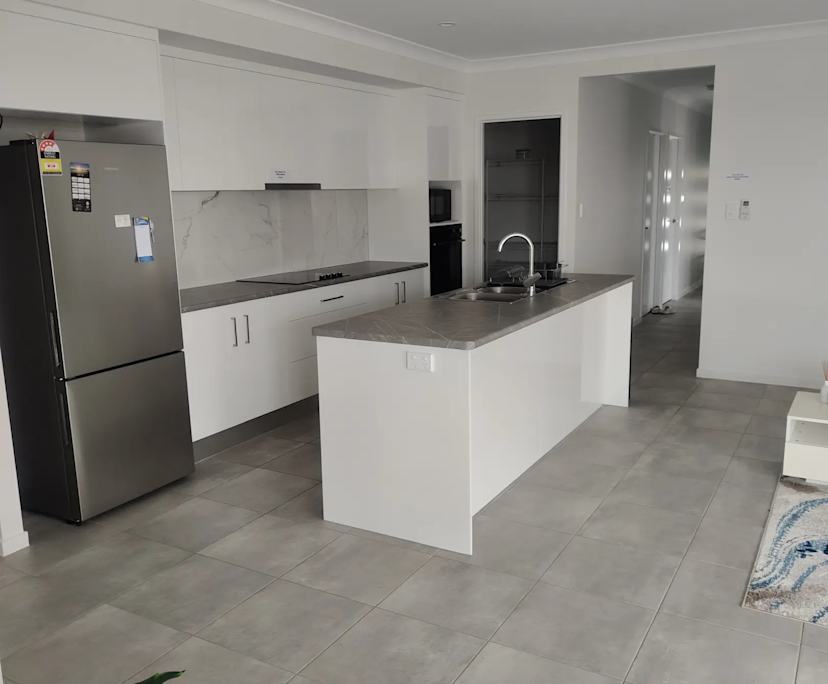 $260, Share-house, 3 bathrooms, Smithfield QLD 4878