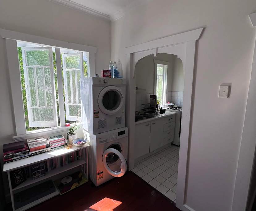 $230, Flatshare, 3 bathrooms, New Farm QLD 4005