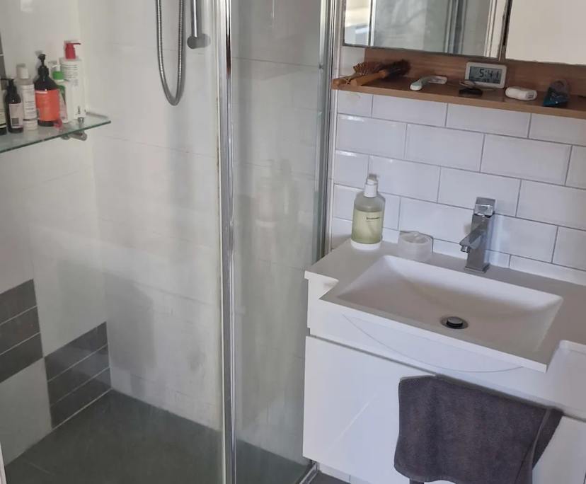 $270, Flatshare, 2 bathrooms, Kedron QLD 4031