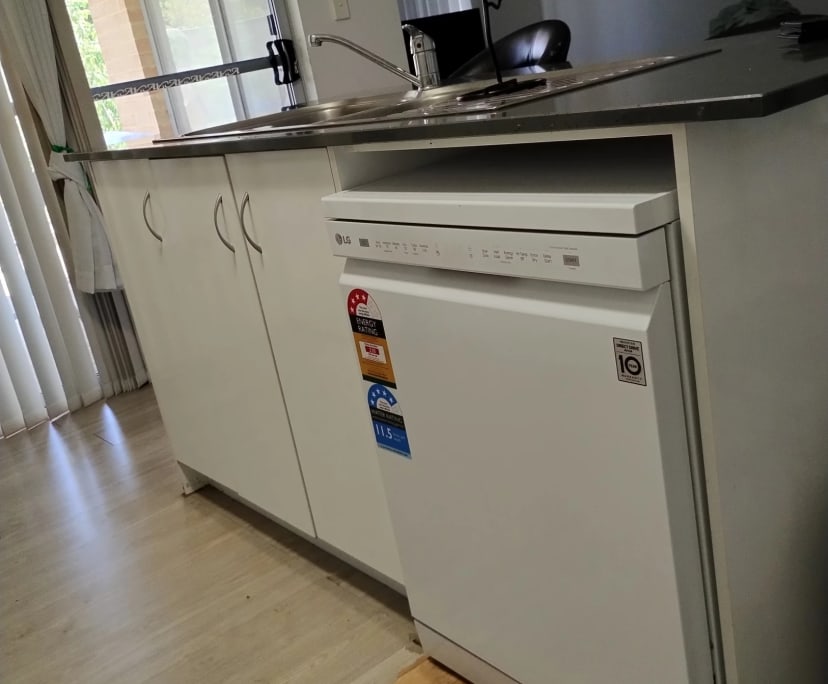 $250, Share-house, 4 bathrooms, Beckenham WA 6107