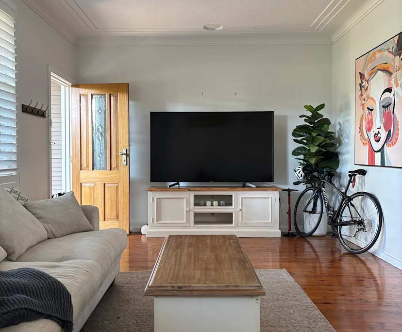 Room in a share house