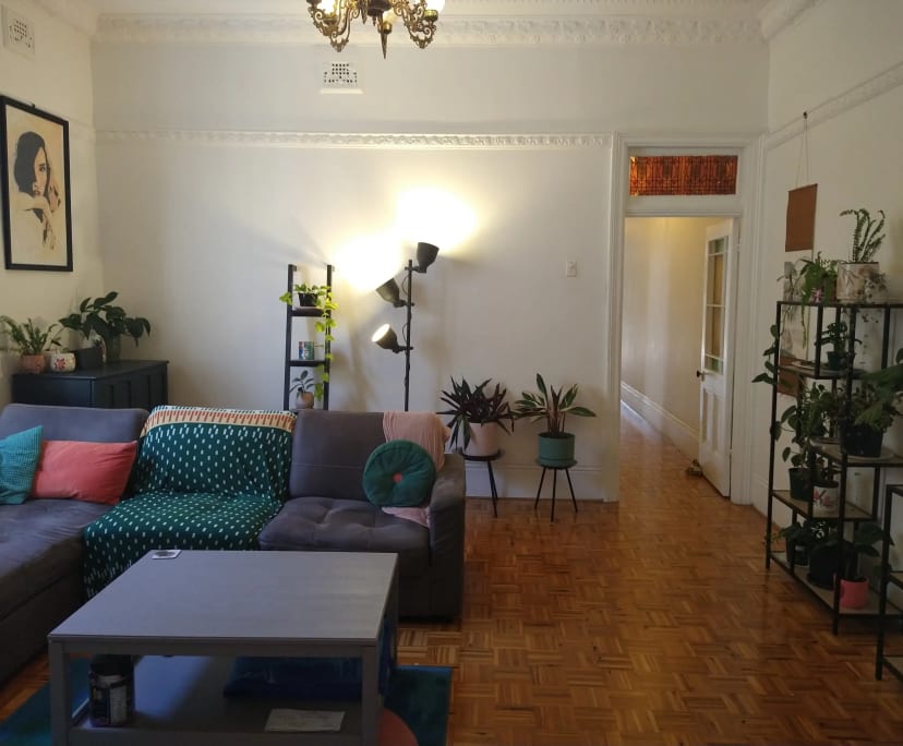 Room in a share house