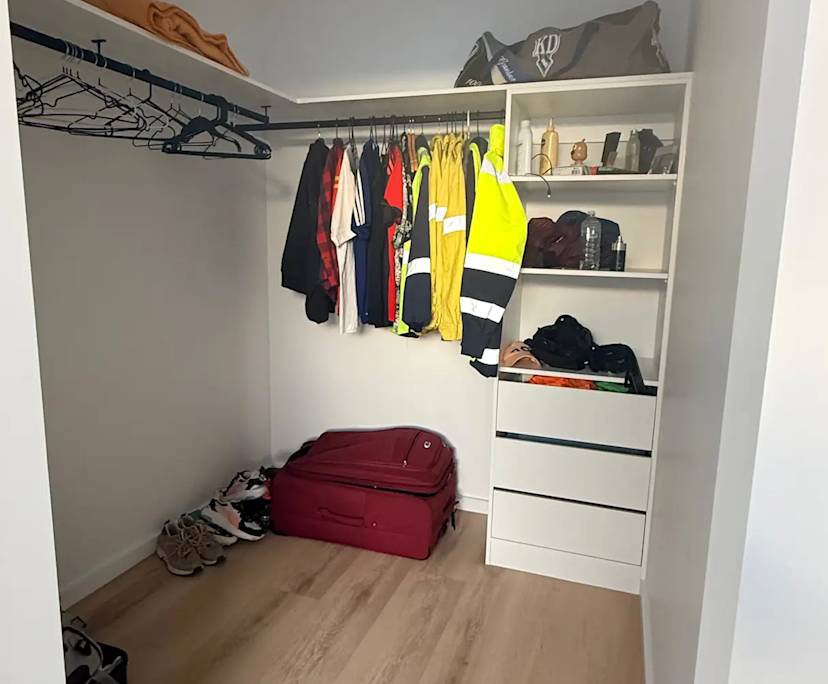 $320, Share-house, 2 bathrooms, Hadfield VIC 3046