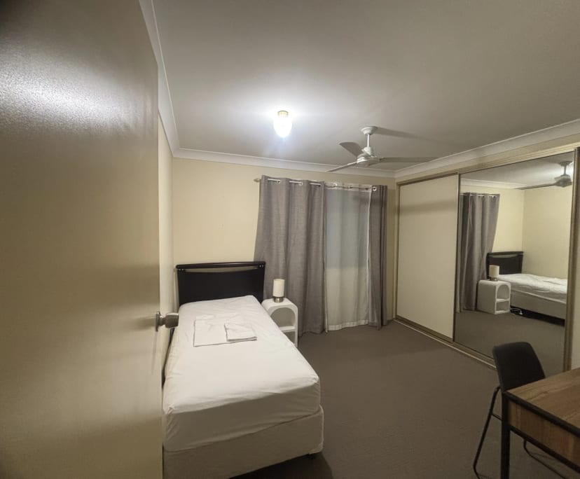 Furnished room in a share house