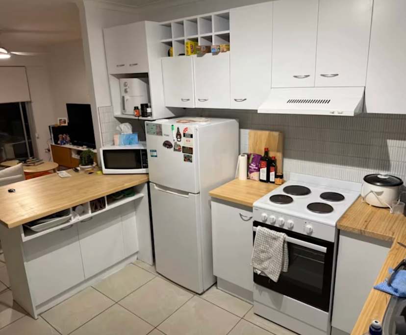 Unfurnished room in a flatshare