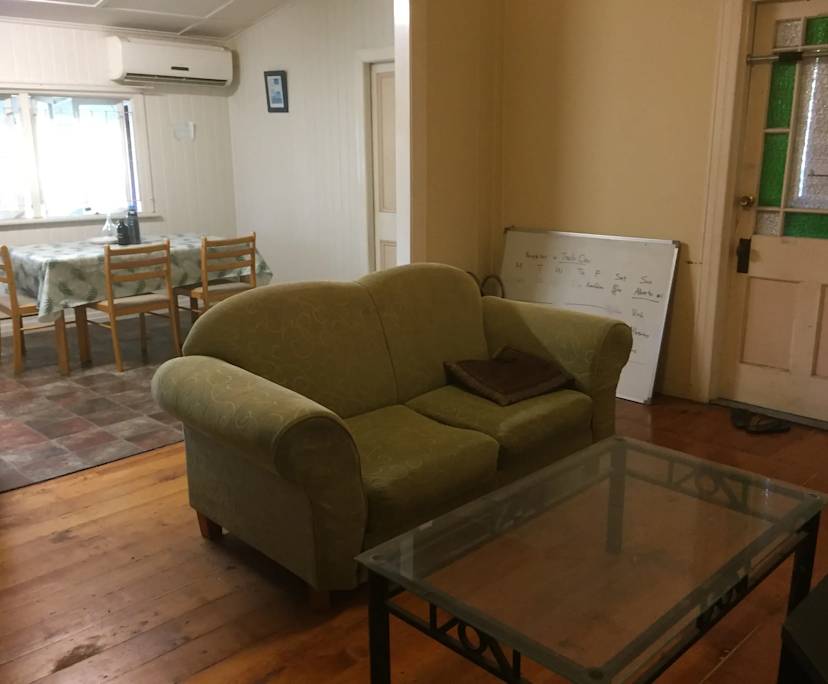 $220, Share-house, 5 bathrooms, Woolloongabba QLD 4102