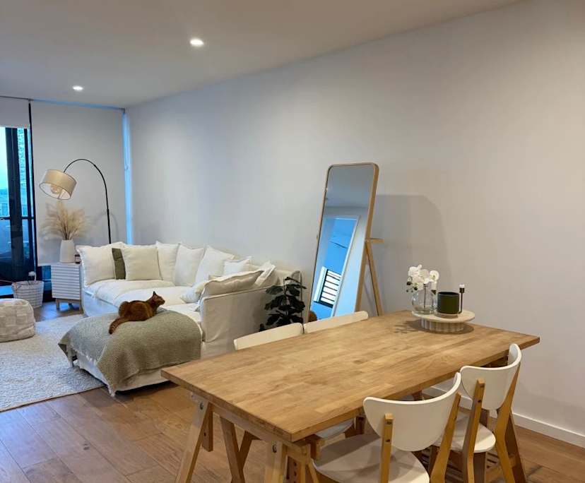 $500, Flatshare, 2 bathrooms, Coolangatta QLD 4225