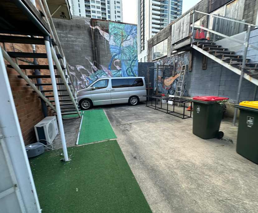 $330, Share-house, 3 bathrooms, Bowen Hills QLD 4006