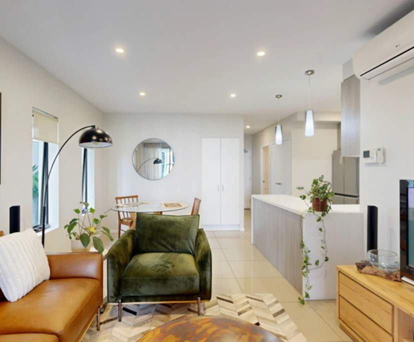 Unfurnished room with own bathroom