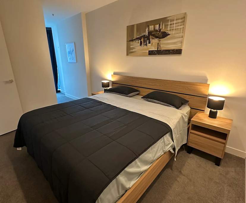 Furnished room in a flatshare