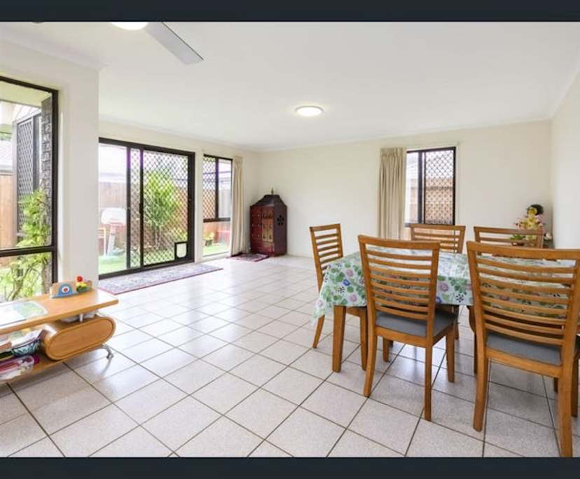 Unfurnished room with own bathroom