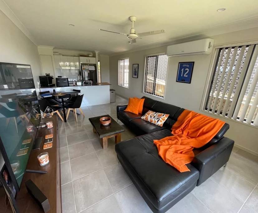 Furnished room with own bathroom