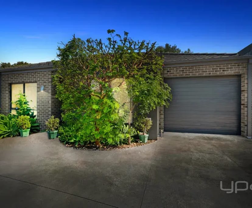 Room for Rent in Melton West, Melbourne 250, Flex...