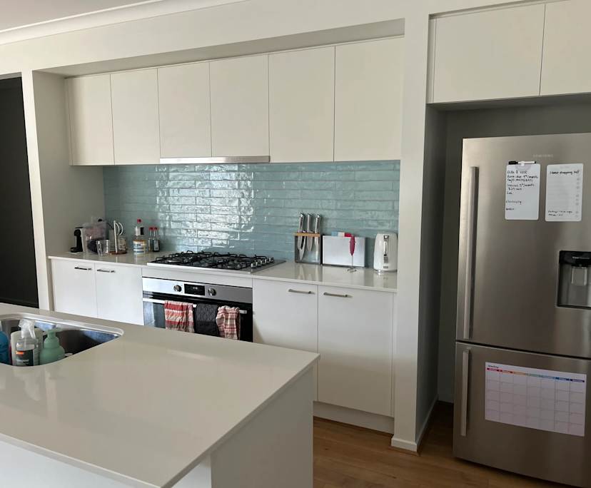 Unfurnished room in a share house