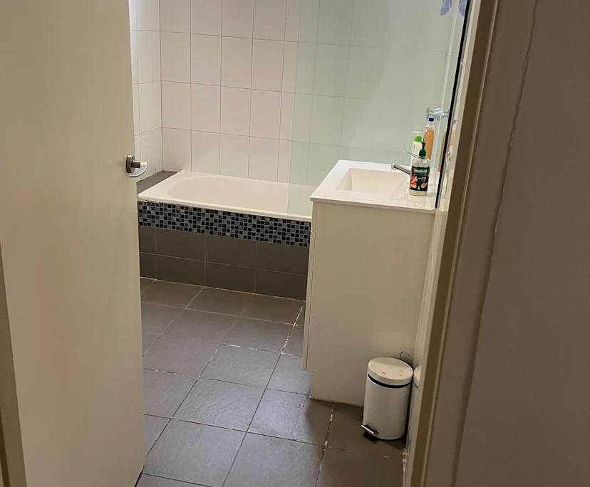 Whole property with 2 rooms for rent