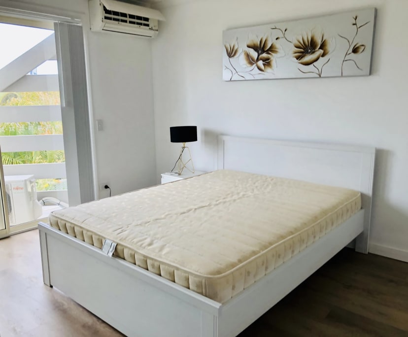 Furnished room with own bathroom