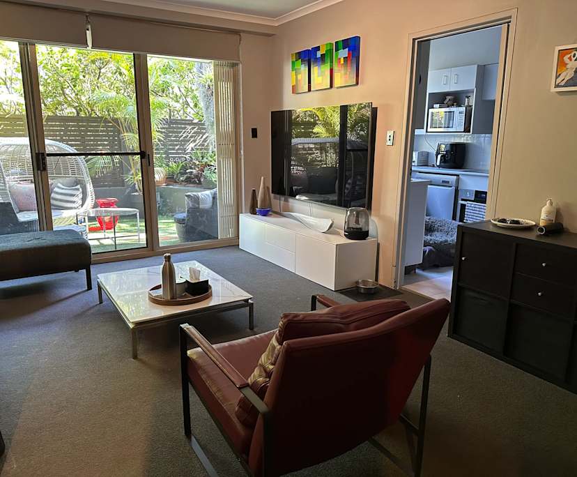 Unfurnished room with own bathroom