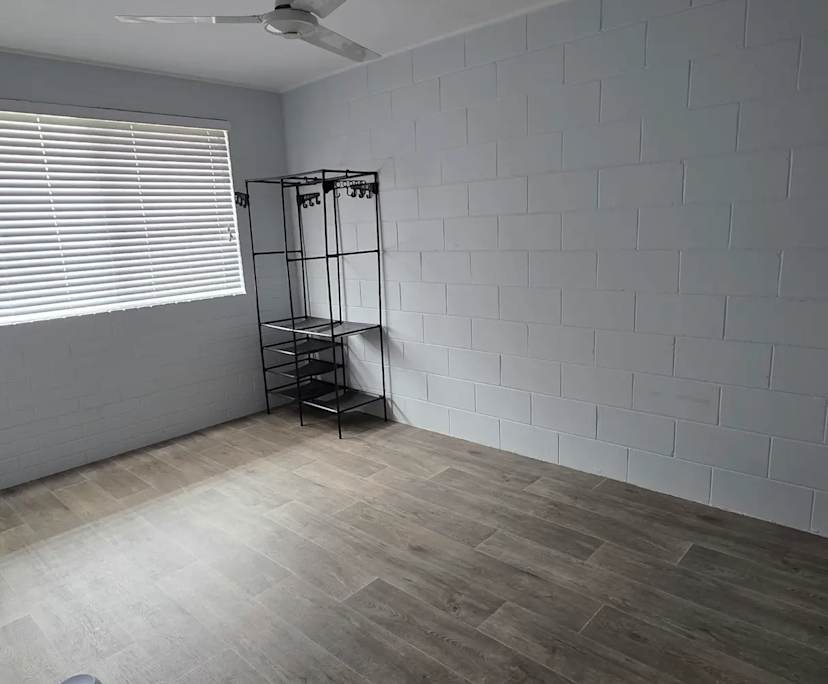 $240, Share-house, 2 bathrooms, Sarina QLD 4737